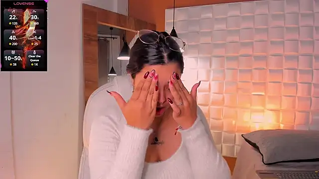 Ariana Pierce online show from December 2025 01:24:02 PM