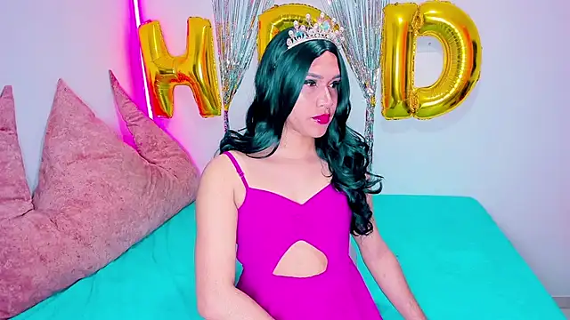 Snapshot of Candace_Queen chatting on October 2025 12:53:02 PM Candace Queen online show from October 2025 12:53:02 PM