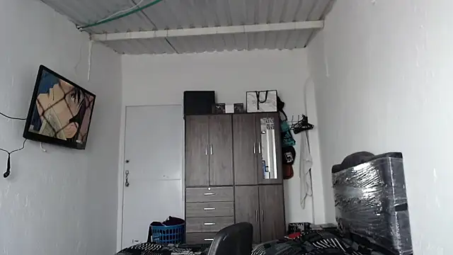 pervertsteens3 online show from June 2026 06:09:01 PM