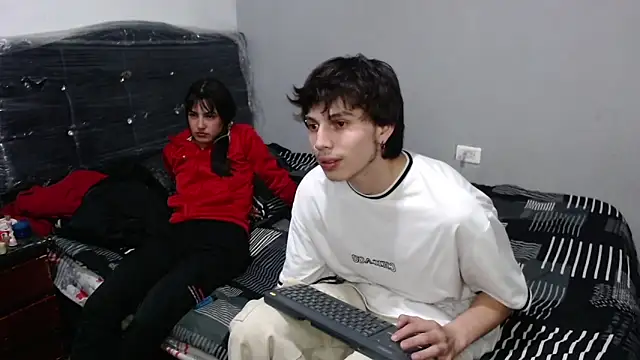 pervertsteens3 online show from December 2024 04:50:02 AM