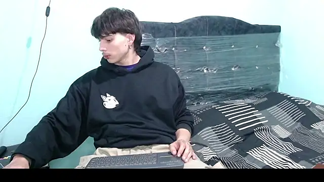 pervertsteens3 online show from October 2025 03:08:01 AM