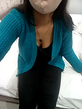 Snapshot of Alina_398 chatting on March 2025 12:50:02 PM Alina 398 online show from March 2025 12:50:02 PM