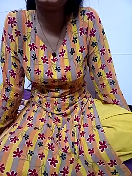 Snapshot of Alina_398 chatting on January 2025 12:37:01 PM Alina 398 online show from January 2025 12:37:01 PM