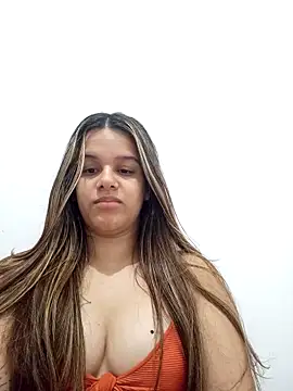 princesaa98 online show from December 2025 02:33:01 AM