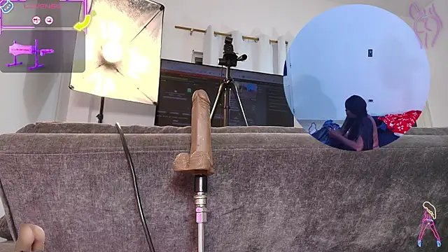 mia-brit online show from February 2026 08:43:01 PM