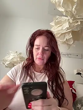 Engel mia online show from December 2025 10:14:01 AM