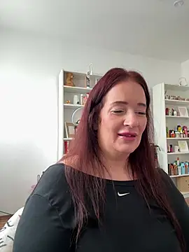 Engel mia online show from March 2026 10:49:02 AM