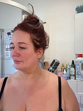 Engel mia online show from March 2026 11:25:01 AM