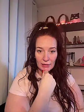 Engel mia online show from November 2025 11:11:02 AM