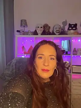 Engel mia online show from October 2025 03:44:01 PM