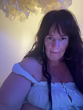 Engel mia online show from May 2026 08:27:02 PM