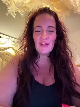 Engel mia online show from May 2026 08:29:02 PM