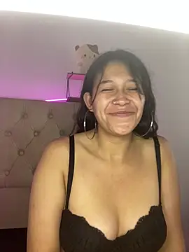 mariana 21x online show from March 2025 04:22:02 PM