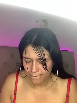 mariana 21x online show from March 2025 07:01:02 PM