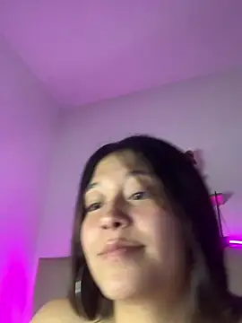 mariana 21x online show from March 2025 07:07:01 PM