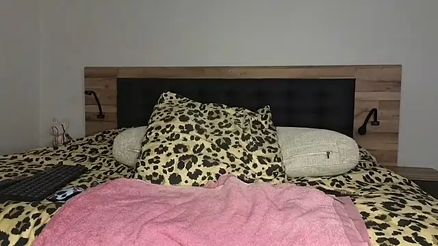 vera jim online show from November 2025 07:44:02 AM