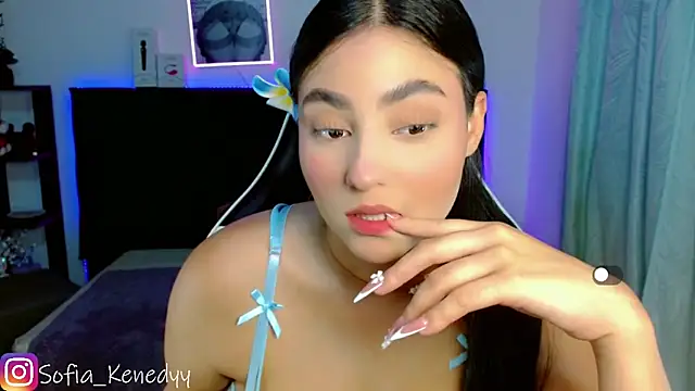Sofia kenedyy online show from October 2025 09:06:02 PM