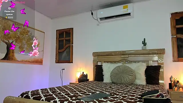 oriana faddila online show from July 2026 03:23:01 AM