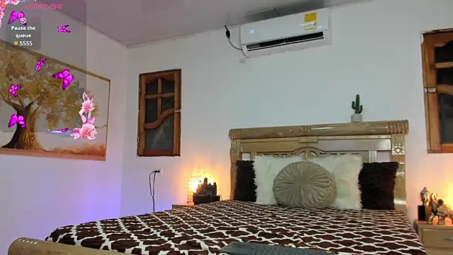 oriana faddila online show from July 2026 03:18:01 AM