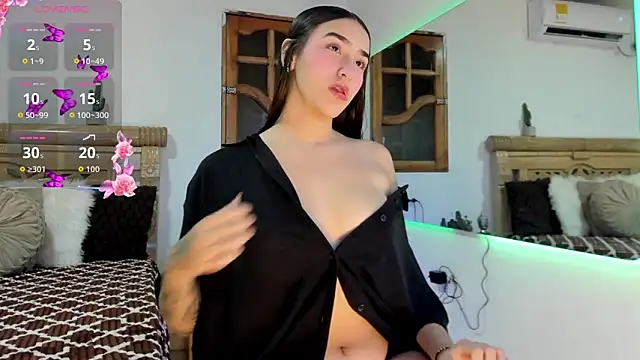 oriana faddila online show from April 2026 03:30:02 AM