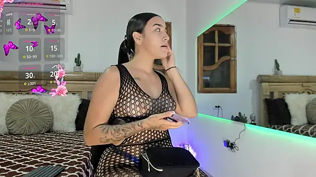 oriana faddila online show from May 2026 03:21:02 AM
