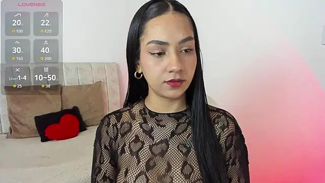 Lunnasweet1  online show from October 2025 02:13:01 AM