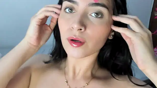 gabie cortes online show from October 2025 12:14:02 AM