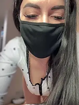 Snapshot of reema6969 chatting on February 2025 12:41:02 AM reema6969 online show from February 2025 12:41:02 AM