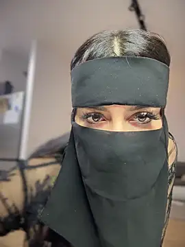 Snapshot of reema6969 chatting on December 2024 10:27:02 PM reema6969 online show from December 2024 10:27:02 PM