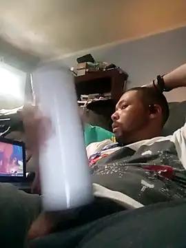 Creationmonster0 online show from September 2025 01:47:02 PM