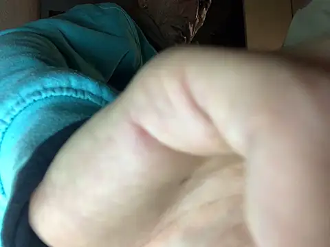 sweet24c online show from December 2024 12:43:02 AM