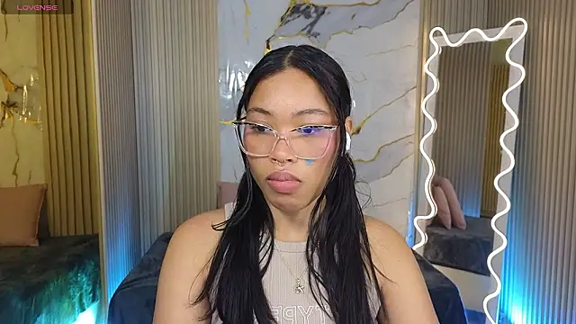 Snapshot of penelope_tay1 chatting on March 2026 03:17:02 AM penelope tay1 online show from March 2026 03:17:02 AM