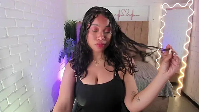 Snapshot of penelope_tay1 chatting on October 2025 03:58:01 AM penelope tay1 online show from October 2025 03:58:01 AM