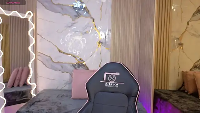 Snapshot of penelope_tay1 chatting on March 2026 03:28:02 AM penelope tay1 online show from March 2026 03:28:02 AM