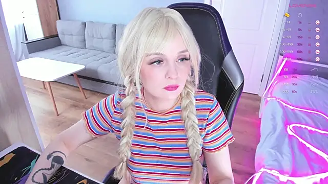 Amy honey angel online show from April 2026 10:22:01 AM
