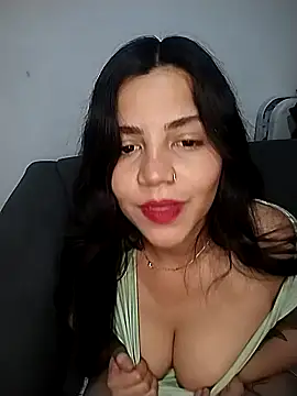 DeyshowS890 online show from April 2026 07:44:02 AM