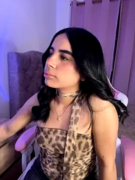 Emily-14 online show from November 2025 04:16:01 AM