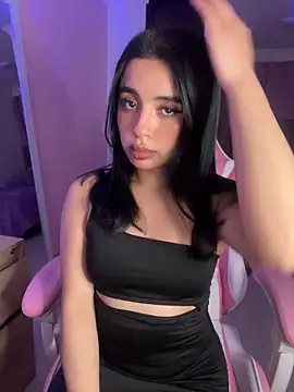Emily-14 online show from May 2026 05:55:01 AM