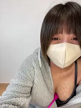 Snapshot of -anzu-o chatting on January 2025 05:44:02 AM -anzu-o online show from January 2025 05:44:02 AM
