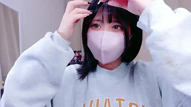 Snapshot of -anzu-o chatting on October 2025 09:39:01 PM -anzu-o online show from October 2025 09:39:01 PM
