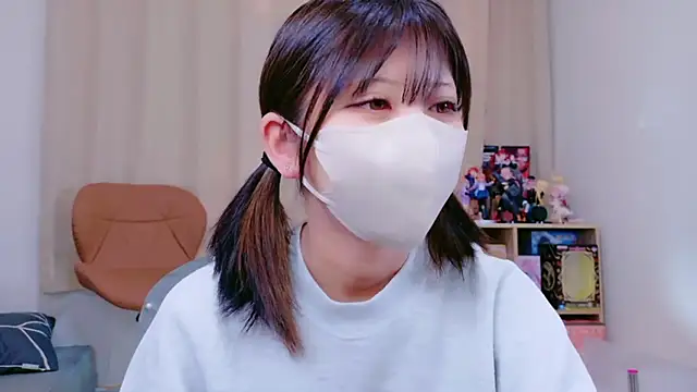 Snapshot of -anzu-o chatting on September 2025 10:31:01 PM -anzu-o online show from September 2025 10:31:01 PM