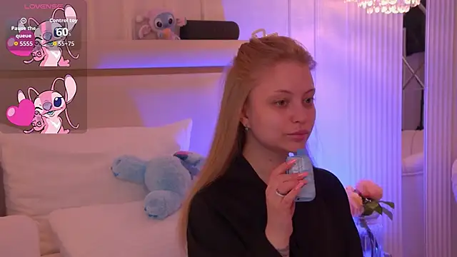 DorisHell online show from December 2025 12:11:02 AM