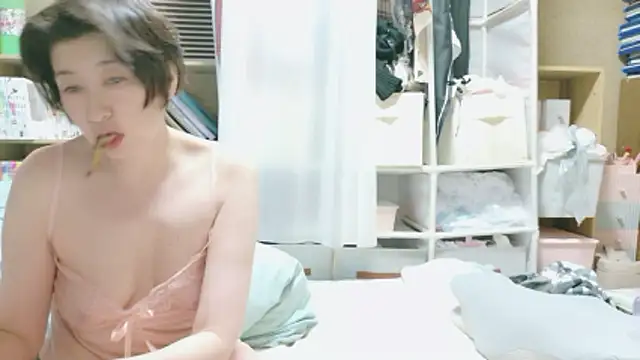 morikawa sayaka online show from April 2026 12:46:02 PM