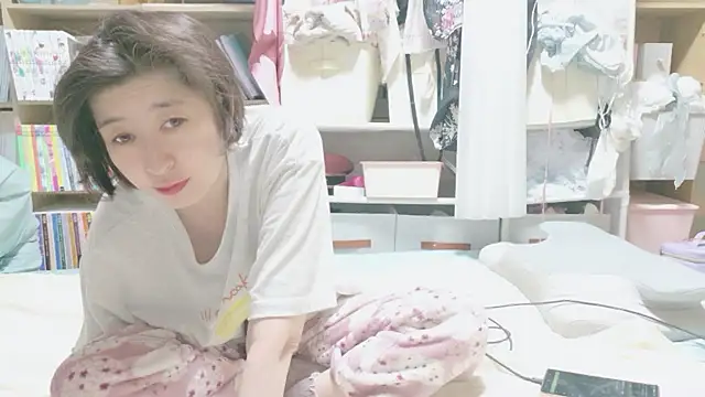 Snapshot of morikawa_sayaka chatting on June 2026 12:33:02 PM morikawa sayaka online show from June 2026 12:33:02 PM