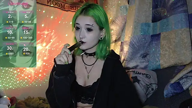 Snapshot of Milten-Trish chatting on October 2025 03:06:02 AM Milten-Trish online show from October 2025 03:06:02 AM