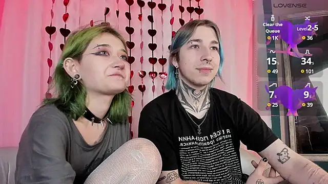 Snapshot of Milten-Trish chatting on February 2025 07:28:02 PM Milten-Trish online show from February 2025 07:28:02 PM