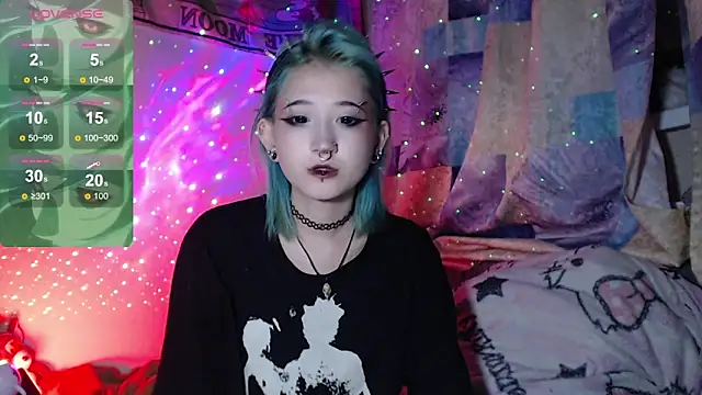 Snapshot of Milten-Trish chatting on October 2025 10:43:02 PM Milten-Trish online show from October 2025 10:43:02 PM