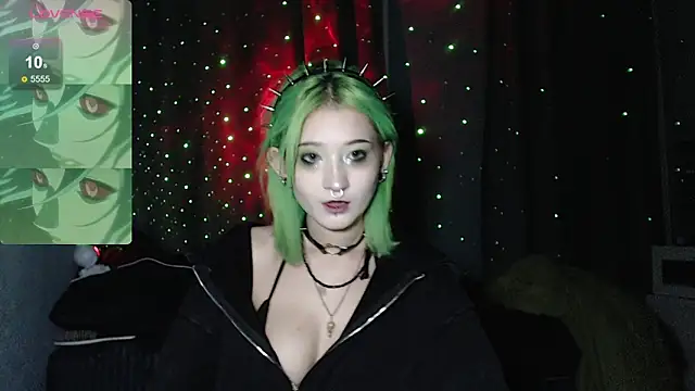 Snapshot of Milten-Trish chatting on November 2025 03:39:02 PM Milten-Trish online show from November 2025 03:39:02 PM