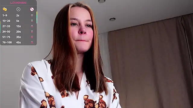 Snapshot of FalineDowlen chatting on January 2025 01:21:02 AM FalineDowlen online show from January 2025 01:21:02 AM