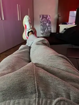 93moro online show from December 2024 12:49:02 PM